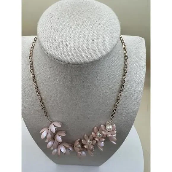 Pink Floral Pearl Necklace with Gold Chain   C47 - Picture 6 of 8